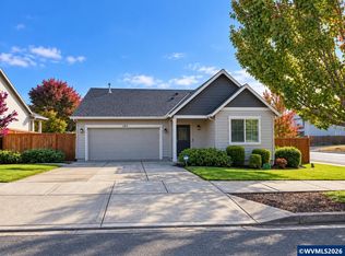 164 SW Mallard St, McMinnville, OR 97128