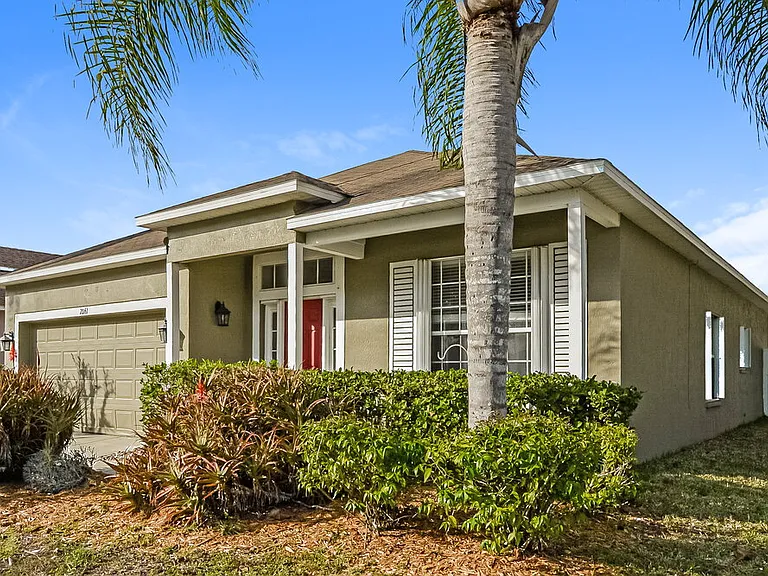 2061 Ribbon Falls Pkwy — Photo 3
