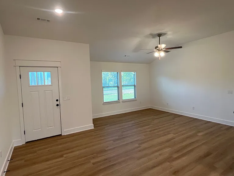 2441 E Timber Oak St — Photo 3