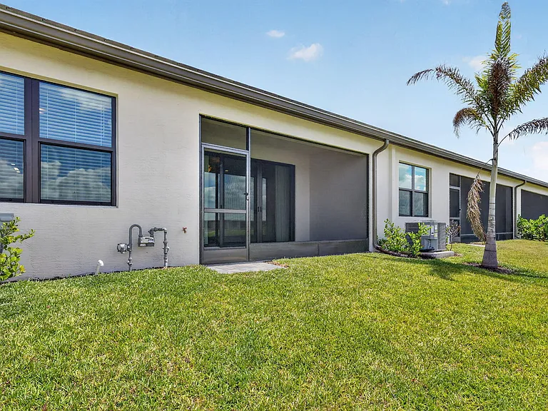 13570 SW Starkissed Ln #7 — Photo 36