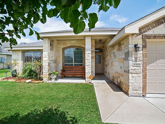 3rd image of 9506 Taylor Renee Dr