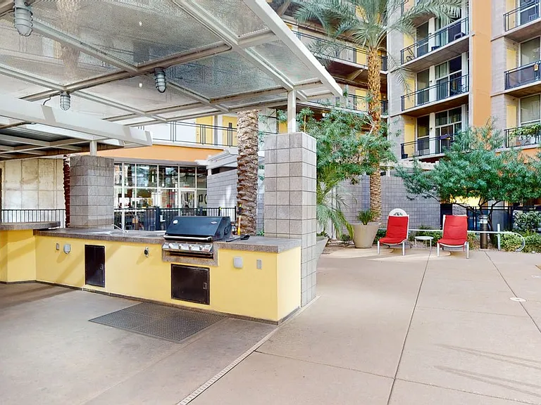 Skyline Lofts — Photo 13