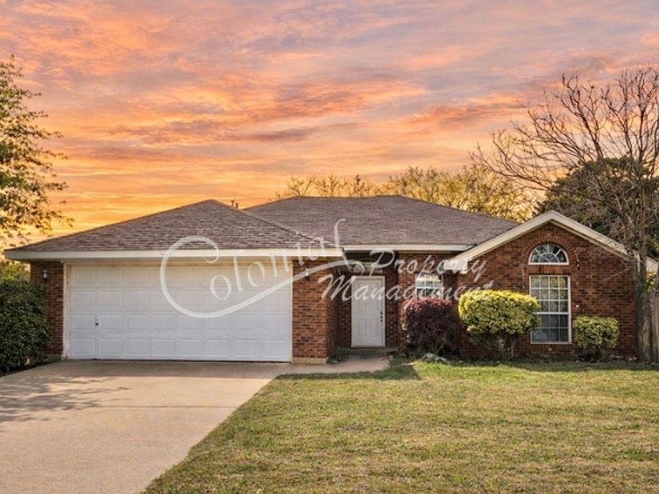 1st image of 1500 Zinfandel Dr