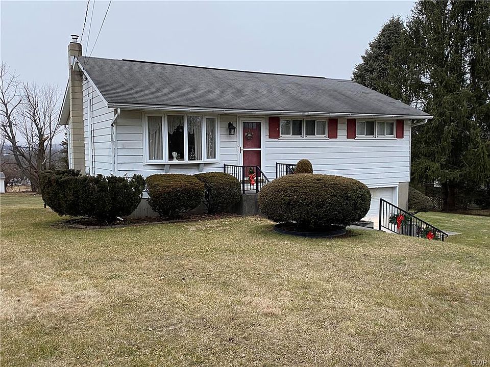 2nd image of 649 Jacobsburg Rd