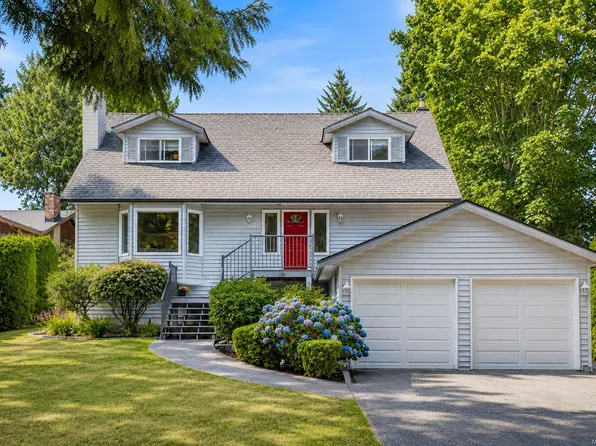 5060 Del Monte Ave, Saanich, BC V8Y 1W8