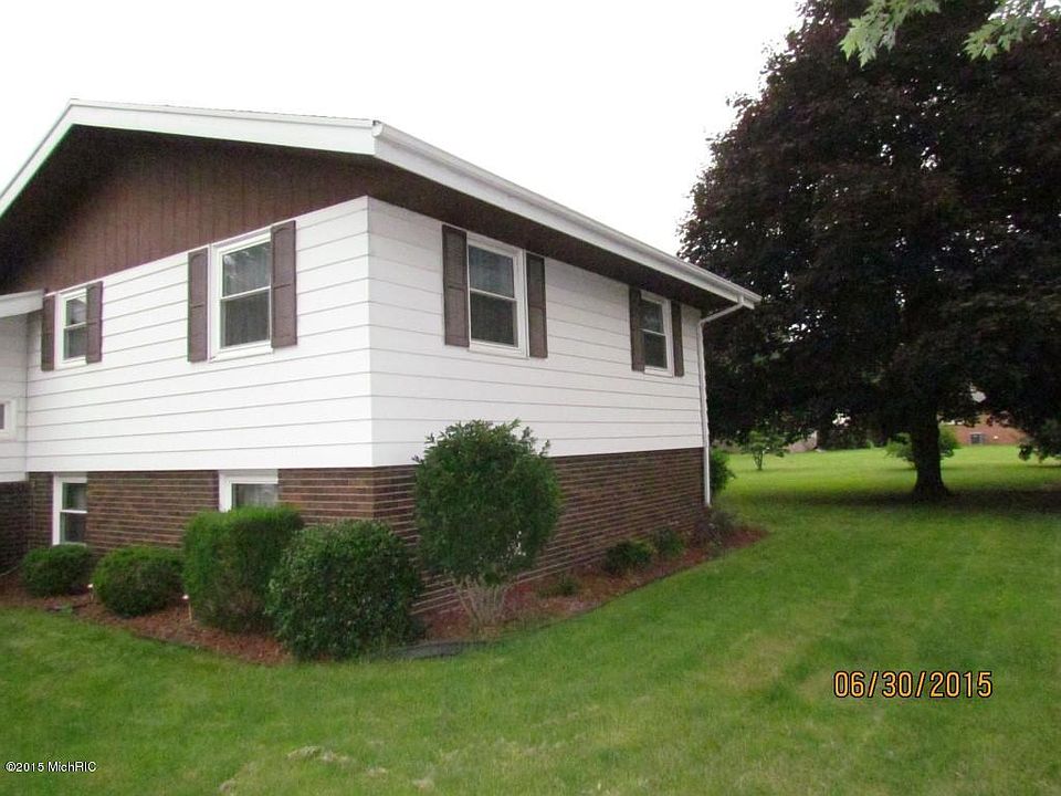 2nd image of 4755 Beechnut Dr