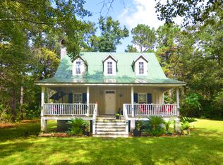 1544 Palmers Bridge Rd, Mc Clellanville, SC 29458