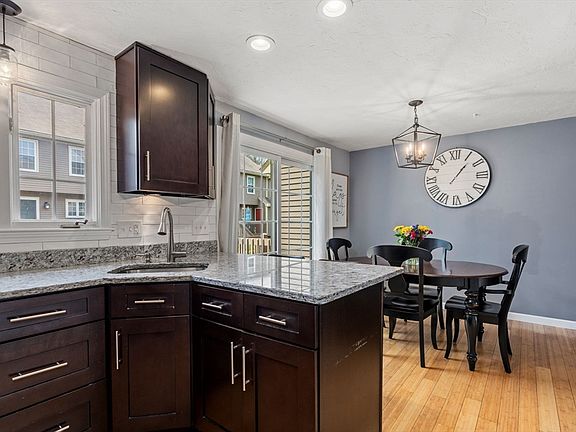 5th image of 133 Heritage Dr Unit 133