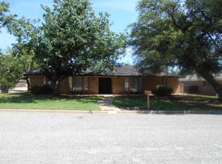 2605 34th St, Snyder, TX 79549