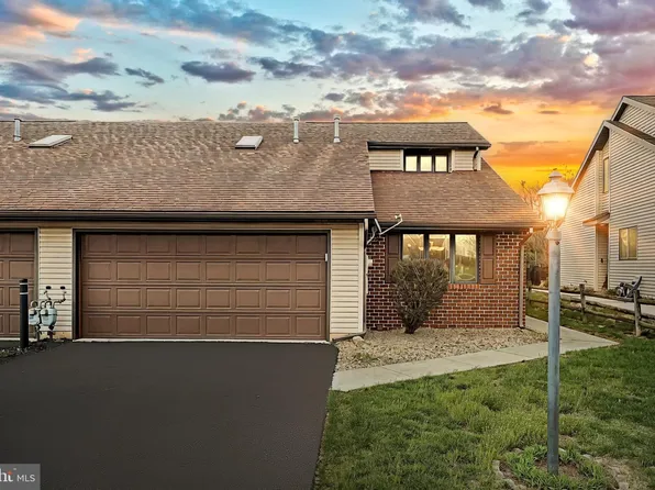 1117 Roosevelt Ct, Hanover, PA 17331