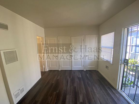 3rd image of 21 W Market St #23