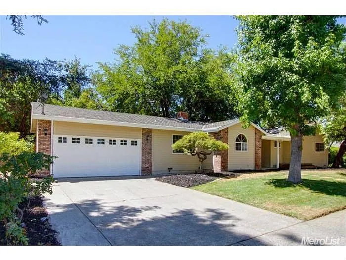 4208 Horgan Way photo 1