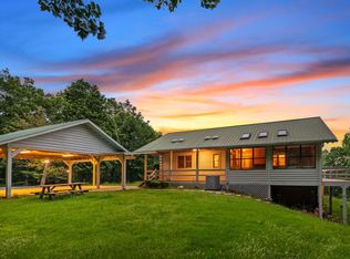 250 Crow Top Mountain Rd, Blue Ridge, GA 30513