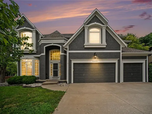 5605 NE Misty Meadow Pl, Lees Summit, MO 64064