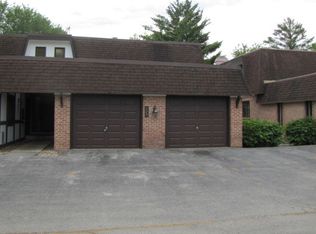 223 W Lake Cook Rd APT 1, Palatine, IL 60074