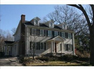 15 Sheridan Rd, Wellesley, MA 02481