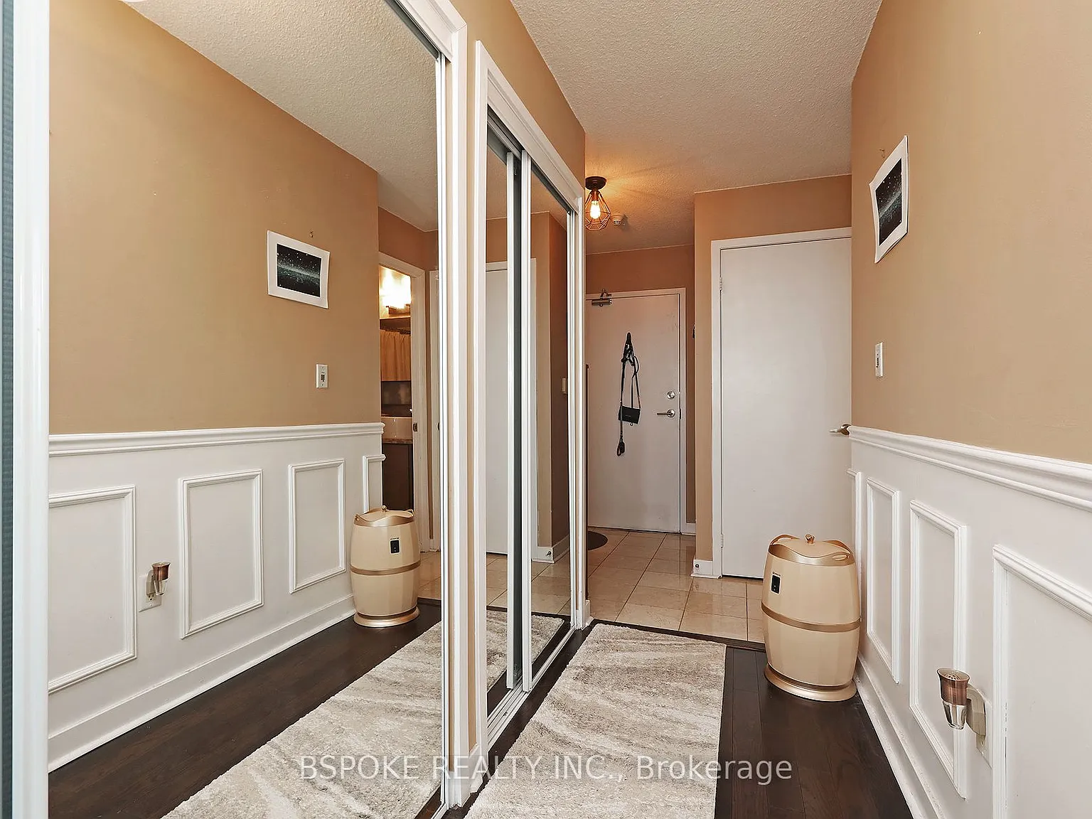11 Brunel Ct — Photo 2