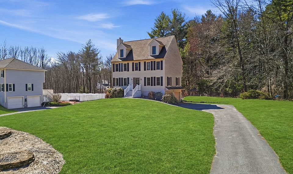 1st image of 12 Hammond Farm Rd