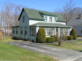 18 Belmont Ave, Camden, ME 04843
