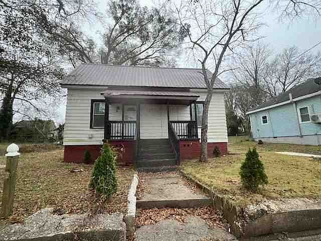 1st image of 184 Poplar St