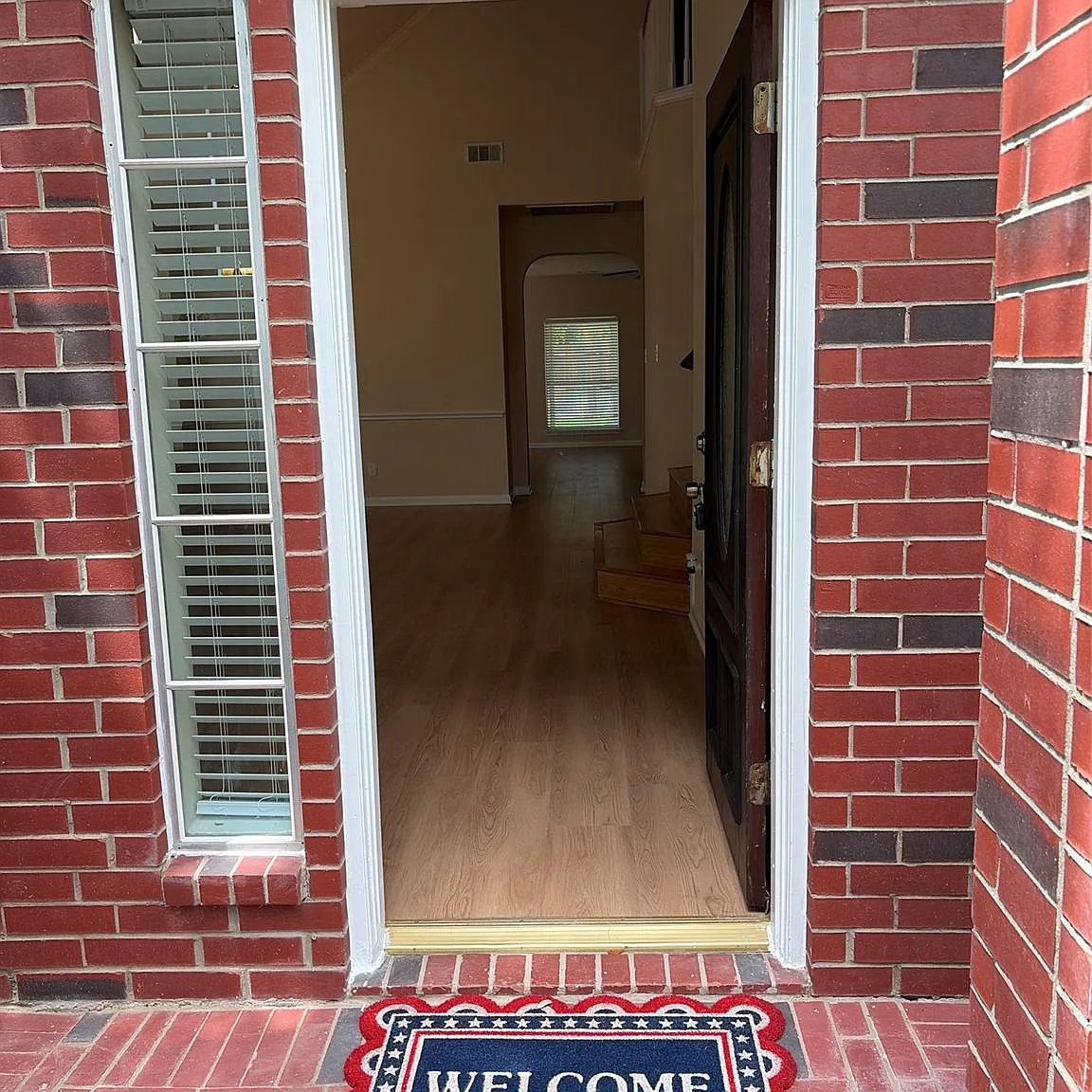 5 bed, 3.5 bath, 3010 sqft, $2,900 — Photo 4