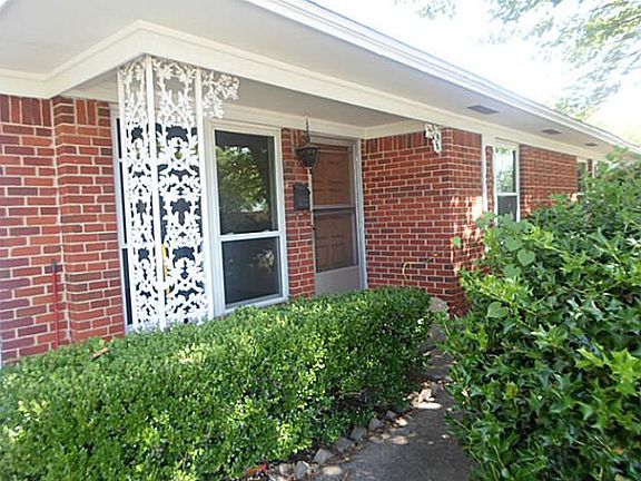 3rd image of 505 Donald Dr
