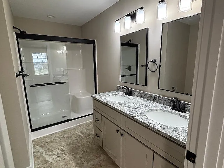 235 Brook Cv — Photo 20