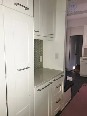 Rented by Rachel Realty | media 29