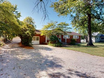 205 S Us Highway 41, Fort Branch, IN, 47648