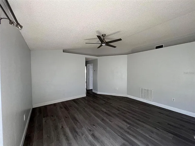 1081 Vista Palma Way — Photo 14
