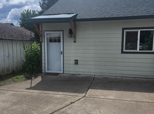 530 Alder St, Mount Angel, OR