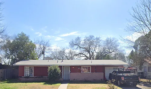 306 Brettonwood Dr Photo 1