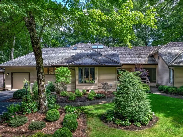 870 Clubhouse Drive #B2, Banner Elk, NC 28604