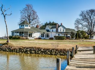 95 Hazzard Ln, Lancaster, VA 22503