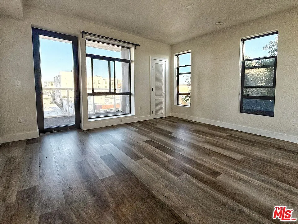 1 bed, 1.0 bath, 600 sqft, $2,500 — Photo 3