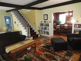 3rd image of 5 Brook Manor