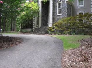 190 Deerfield Rd, Bogart, GA 30622