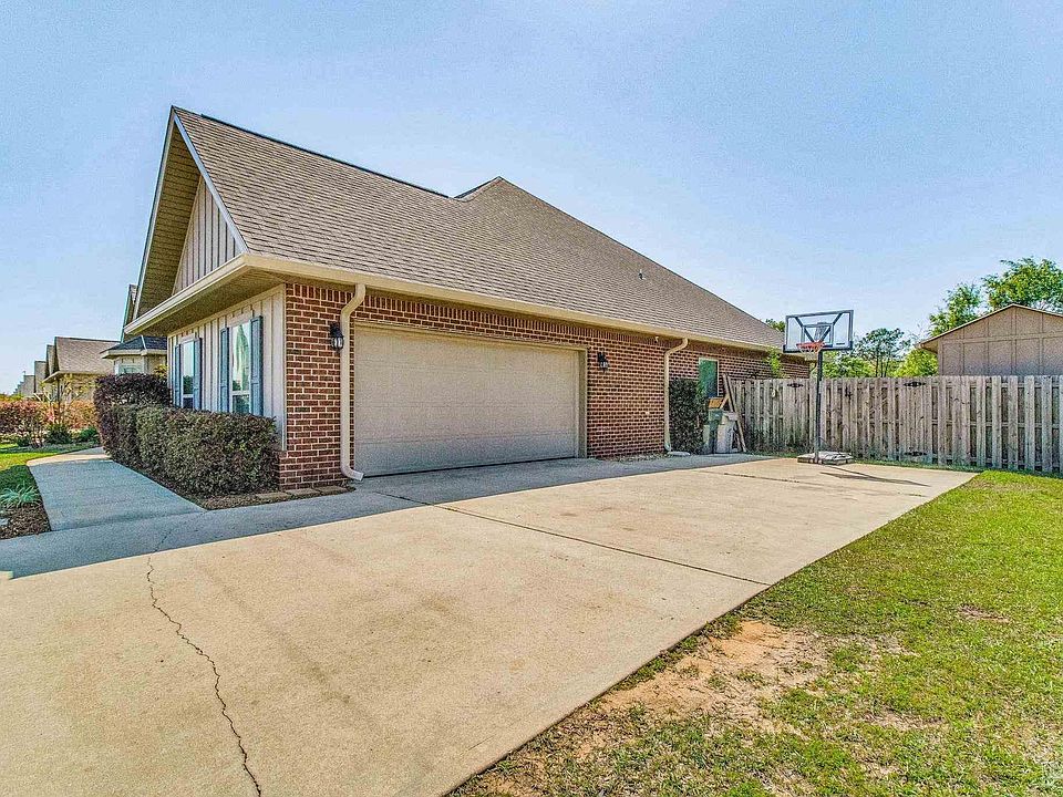 2894 Carrington Lakes Blvd, Cantonment, FL 32533 Zillow
