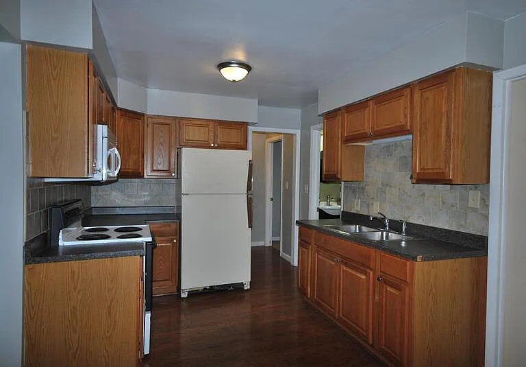 328 W Kalama Ave — Photo 12