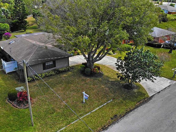 5th image of 2555 SE Burton St