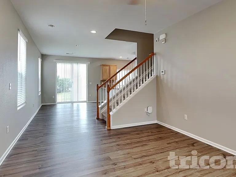 20681 Randolph Pl — Photo 4