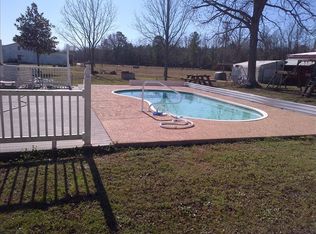 2412 McCutcheon Rd, Lake City, SC 29560