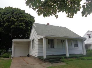 960 E 38th St, Erie, PA 16504