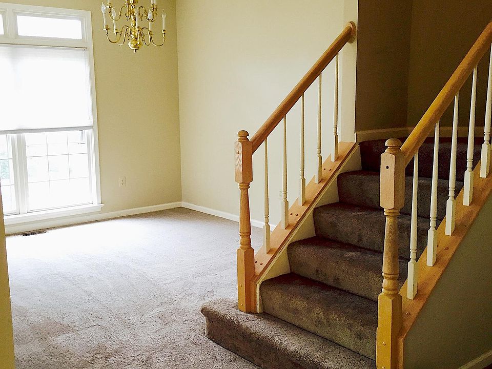 1st image of 5541 Sully Lake Dr