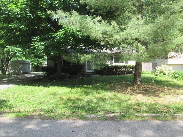 1st image of 36911 N Corona Dr