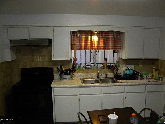 Large Kitchen
