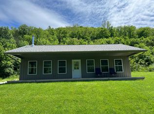 7148 Graf Rd, Brookville, IN 47012