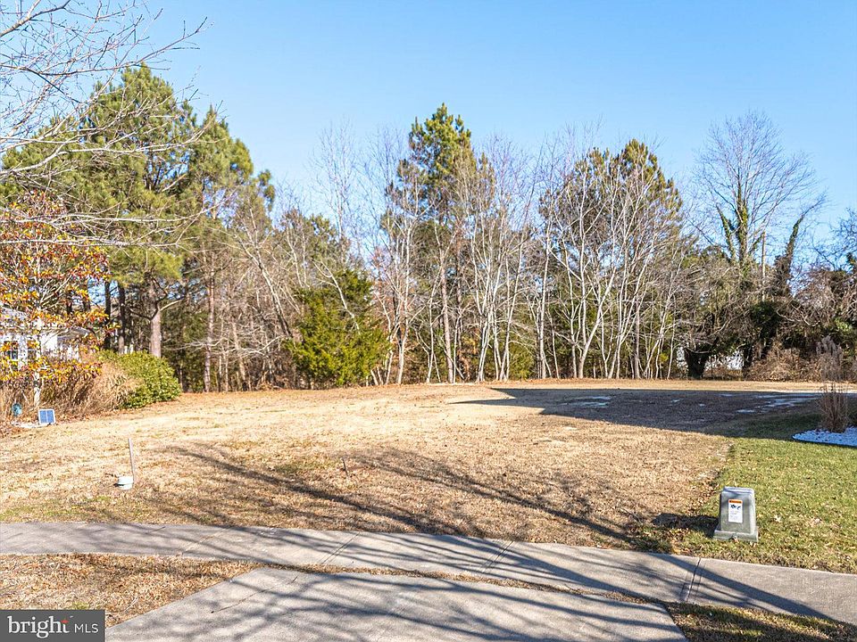 1st image of 359 Walnut Hill Dr