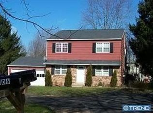 806 Warren St, Willow Grove, PA 19090