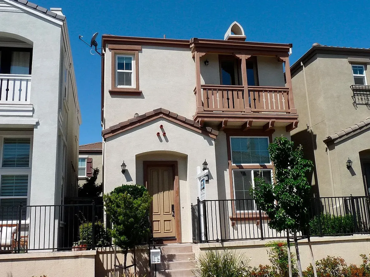 Building Photo - 3139 Tuscolana Way